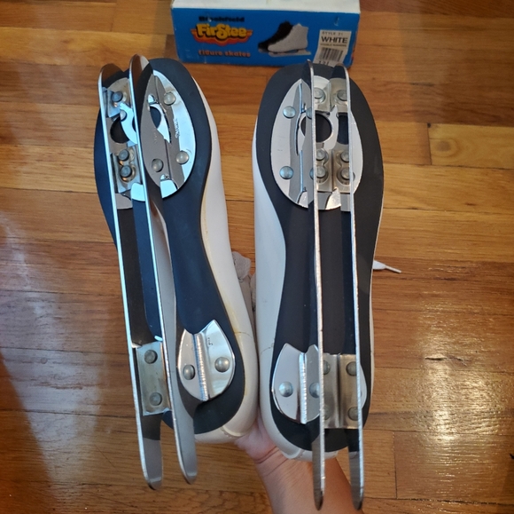 Brookfield Firstee Kids Ice Skates‎ with Two Blade Runners White Size 13J - Picture 7 of 10